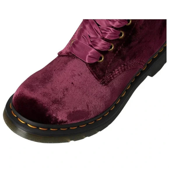 Dr. Martens Women's Vegan 1460 Pascal Velvet - Picture 2 of 6